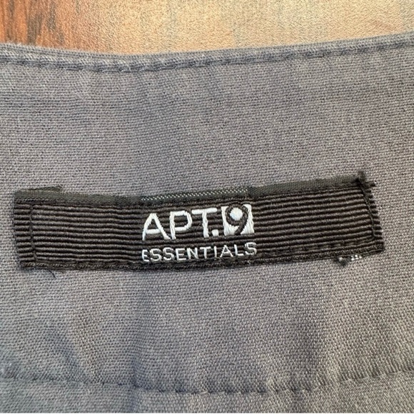 Apt 9 Gray Capris Size 6 Mid Rise Straight Leg Work Office Dress Pants - Picture 7 of 10